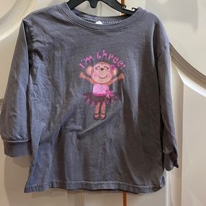 🌷RABBIT SKINS GIRLS LONG SLEEVE TSHIRT THAT SAYS I’M THREE IN SIZE 4